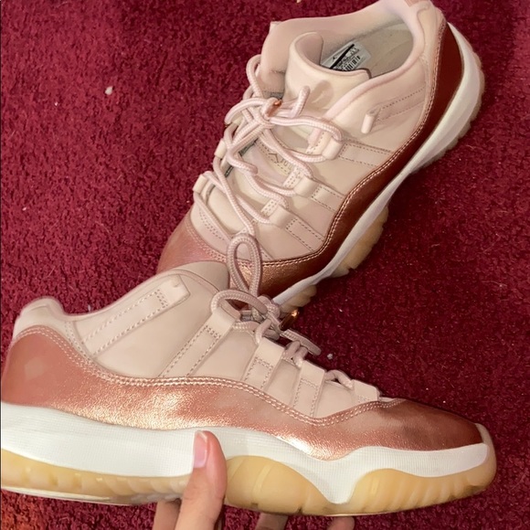 rose gold jordans